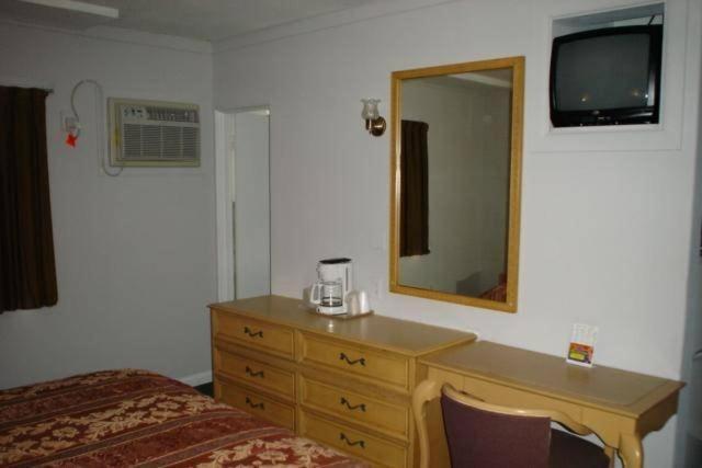 Shangri La Motel Ocala Exterior photo